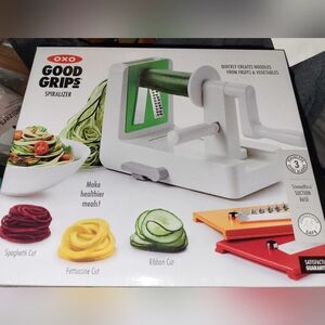 OXO Good Grips Tabletop Spiralizer